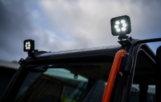 work-light-and-led-lighting-installation